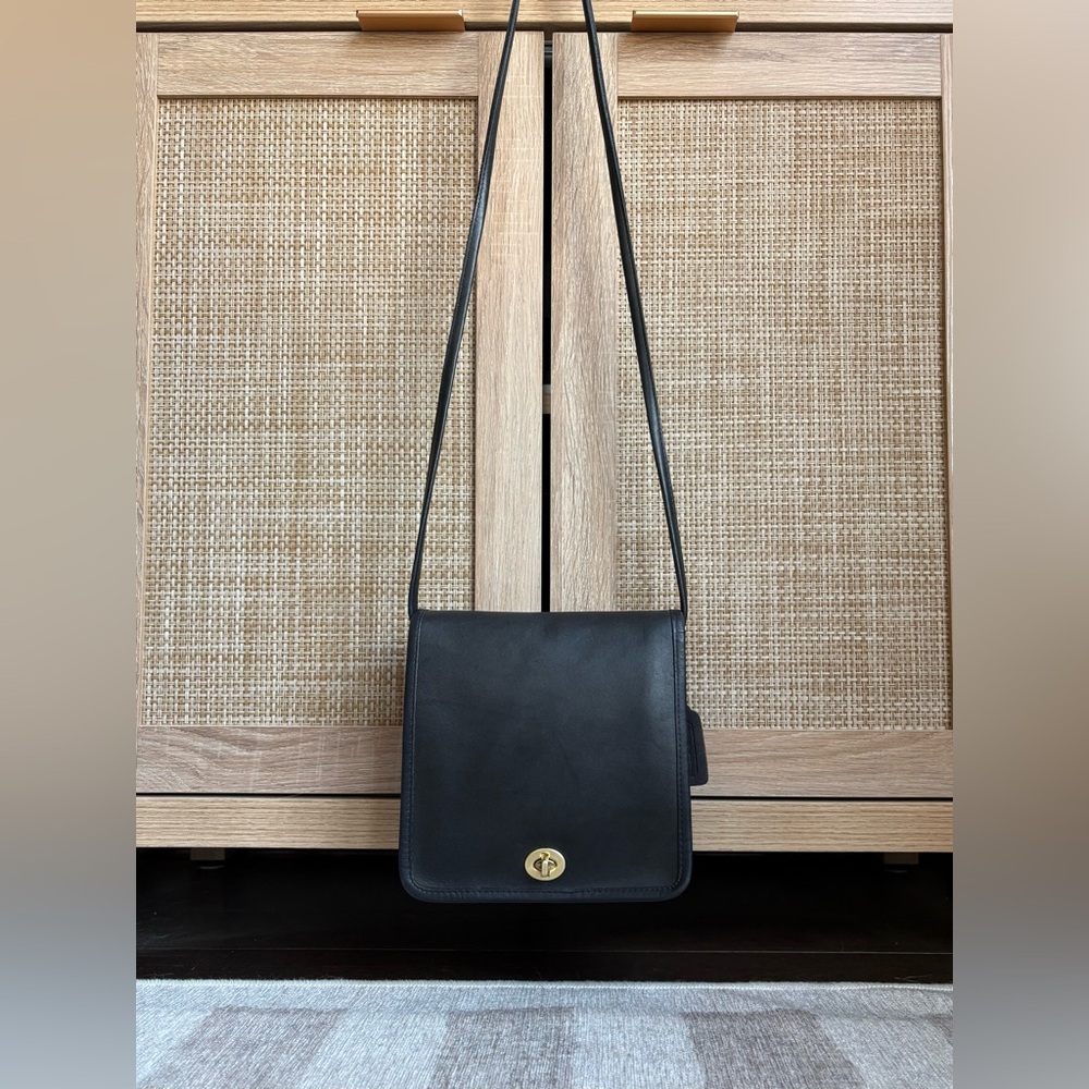 COACH Vintage Compact Pouch Black Leather Crossbody Shoulder Bag 9620 **READ** - Picture 10 of 12